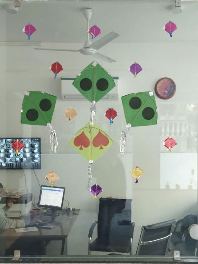 iamge with kite decoration|FLH