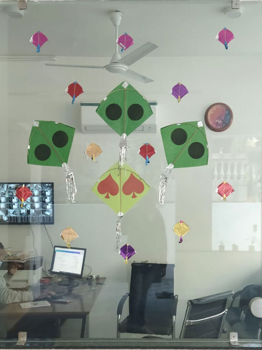 iamge with kite decoration|FLH